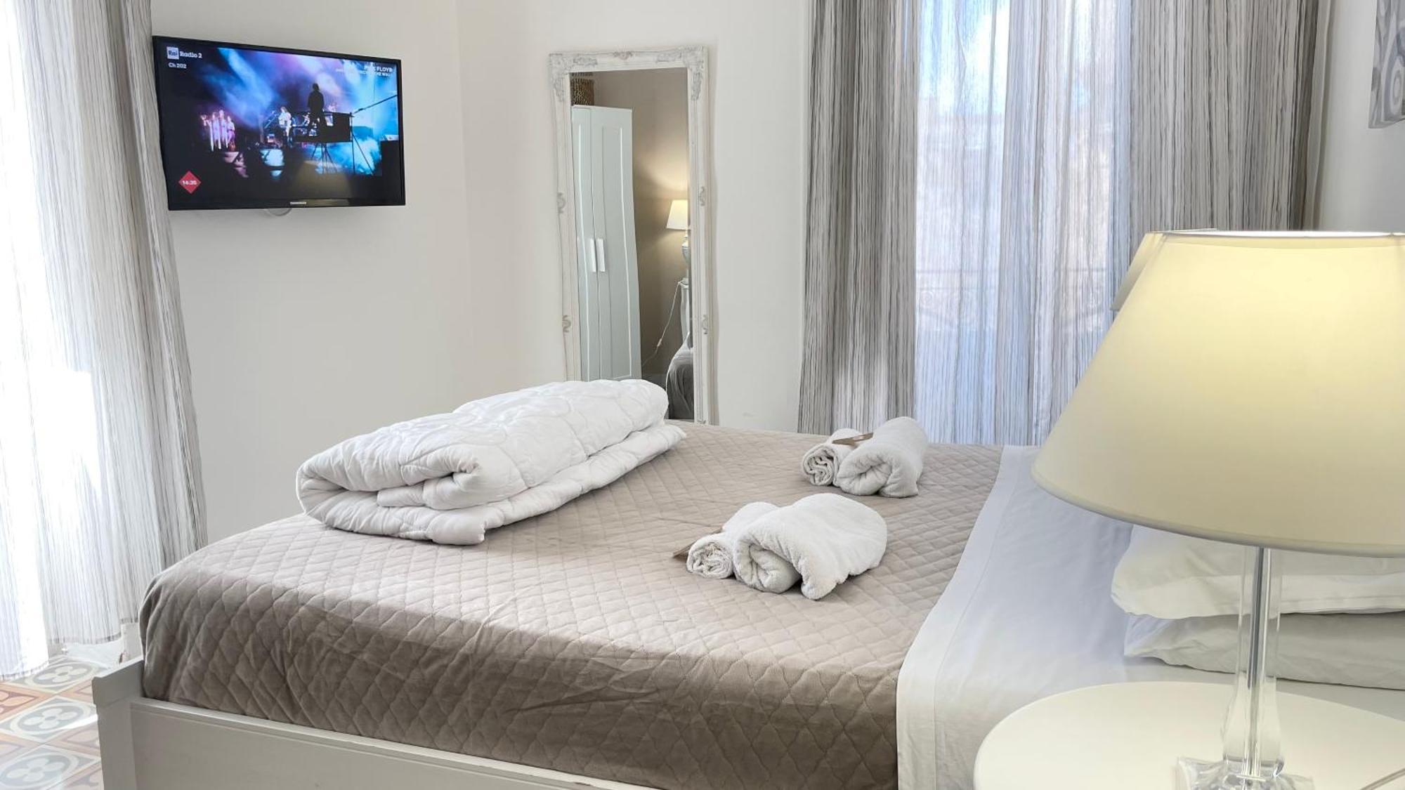 Bb Essenze Bed & Breakfast Palermo Luaran gambar