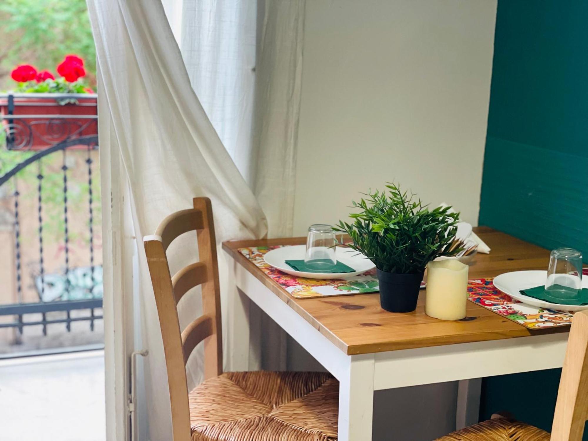 Bb Essenze Bed & Breakfast Palermo Luaran gambar