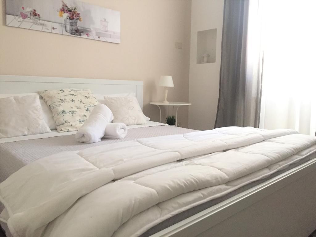 Bb Essenze Bed & Breakfast Palermo Luaran gambar